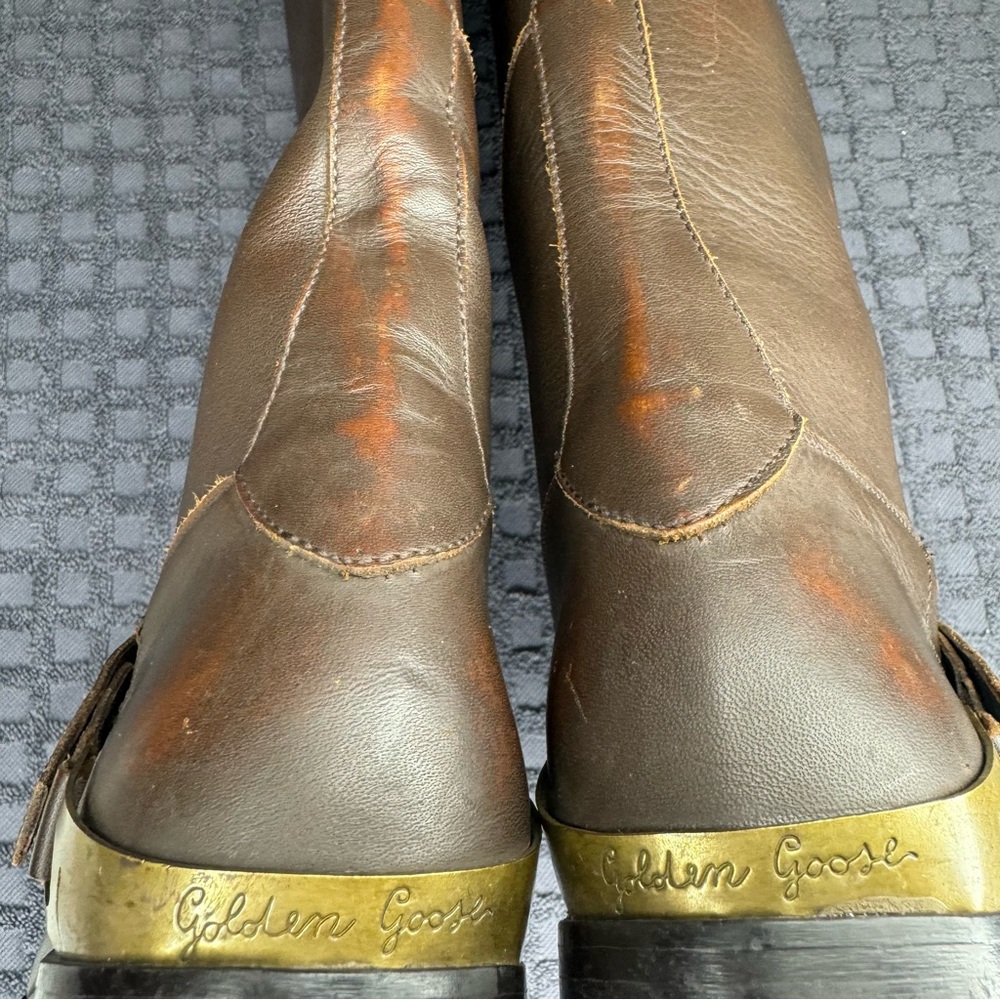 GOLDEN GOOSE CHARLIE WOMEN BOOTS IN DARK BROWN LEATHER & CLAMO ON THE HEEL - Picture 15 of 15